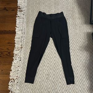 Athleta black cargo joggers